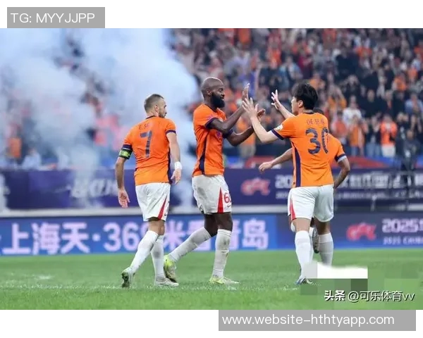 海牛险胜之战陈哲超精彩进球遭判越位引发争议