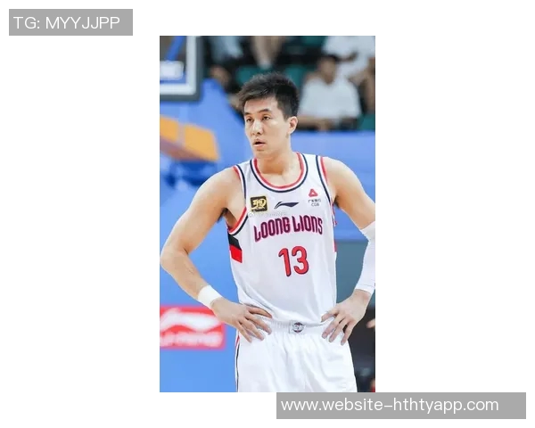 郭艾伦状态平平表现不佳8投仅中3分数和失误成比赛焦点